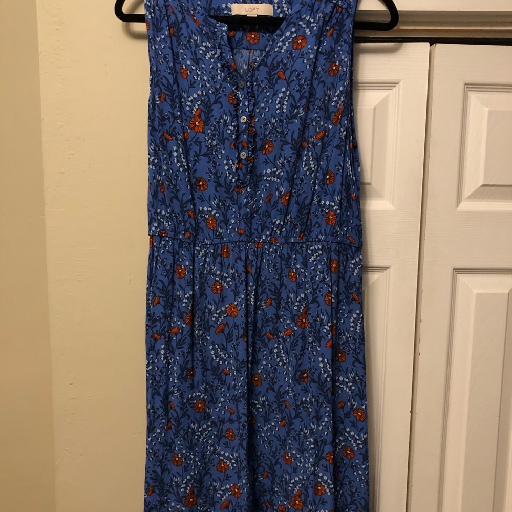 LOFT sleeveless dress